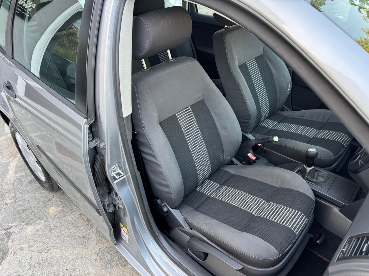 Volkswagen Polo 1.2/60CV 5p. United (19)