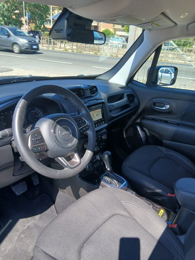 Jeep Renegade 1.3 T4 190CV PHEV 4xe AT6 Business Plus (16)