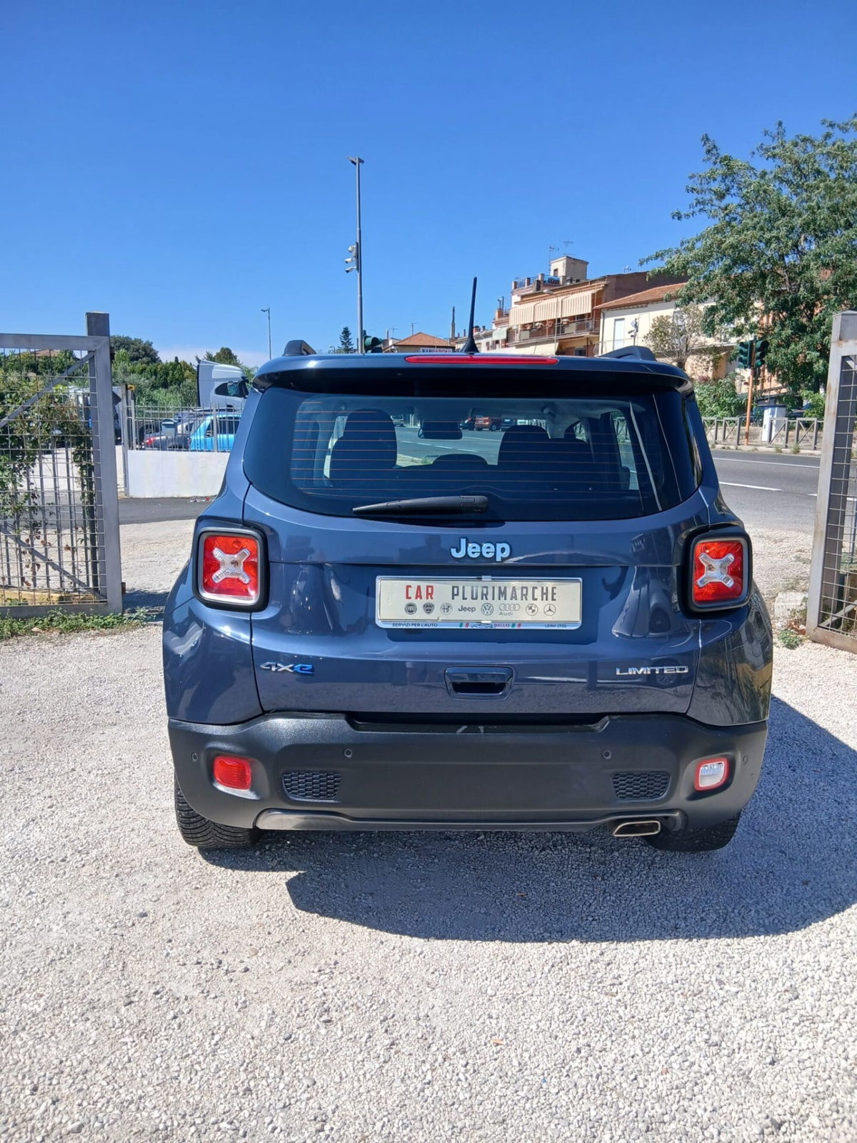 Jeep Renegade 1.3 T4 190CV PHEV 4xe AT6 Business Plus (7)