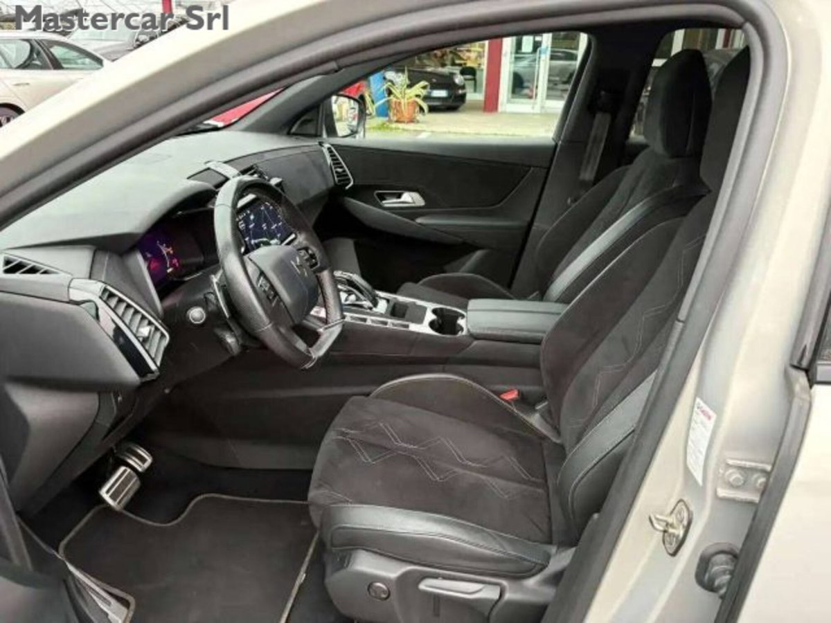 Ds DS 7 1.5 bluehdi Performance Line 130cv auto (9)
