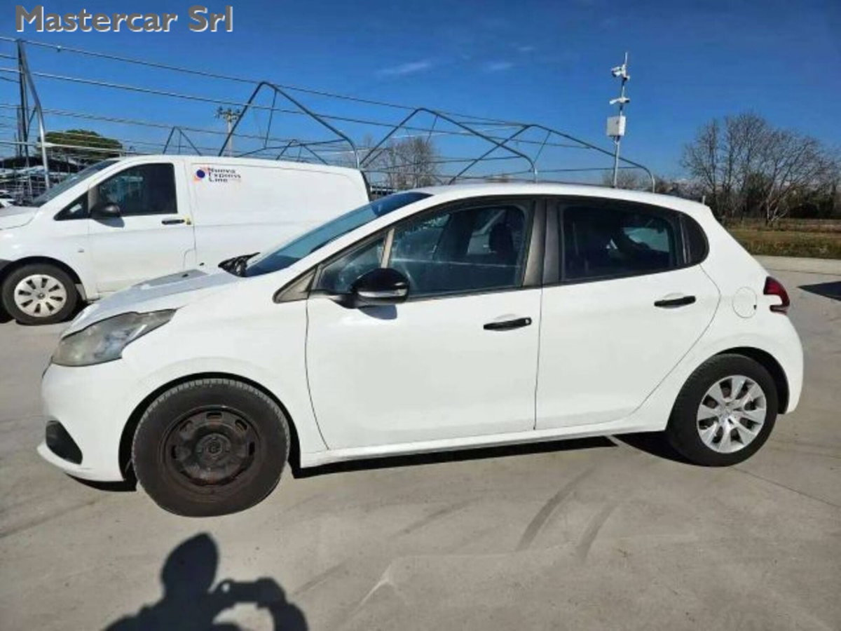 Peugeot 208 75 5 porte Active (3)