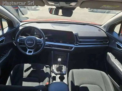 Kia Sportage 1.6 CRDi MHEV Business (11)