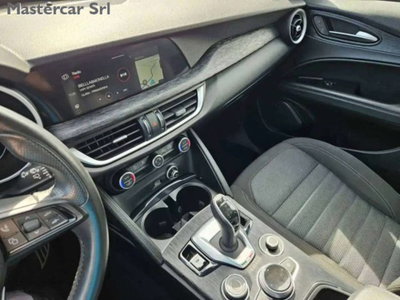 Alfa Romeo Stelvio 2.2 t Intensa Q4 210cv auto (12)