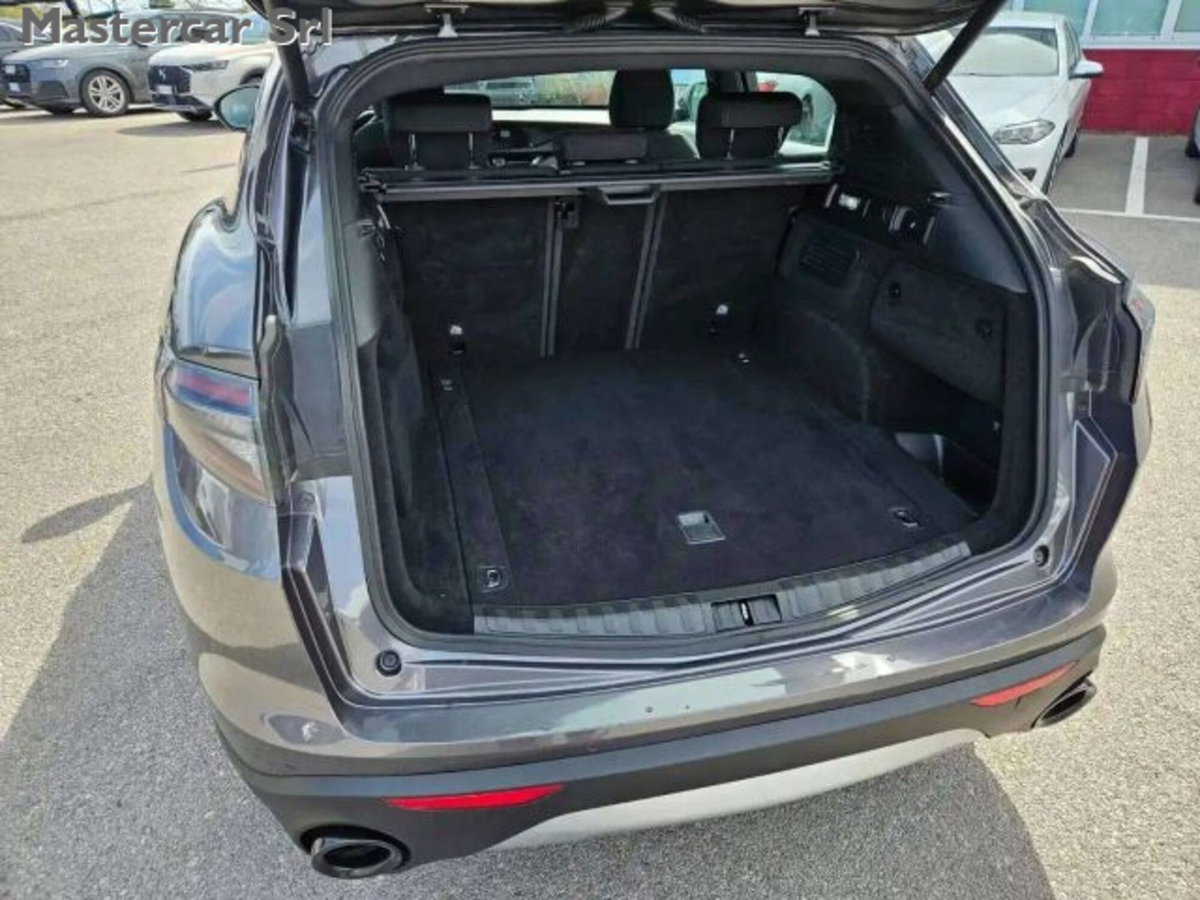 Alfa Romeo Stelvio 2.2 t Intensa Q4 210cv auto (15)