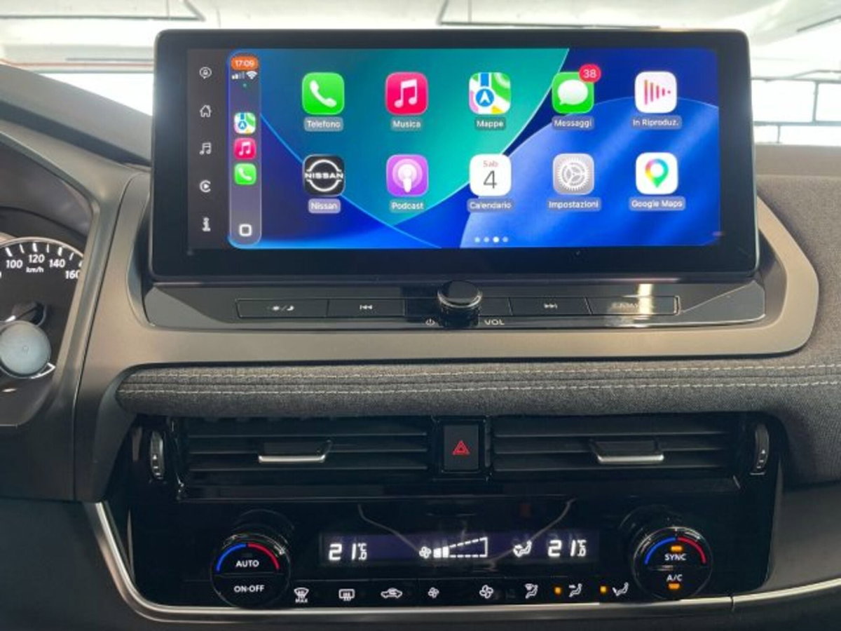 Nissan Qashqai 1.3 mhev Acenta 2wd 140cv (5)