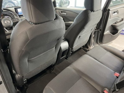 Nissan Qashqai 1.3 mhev Acenta 2wd 140cv (8)