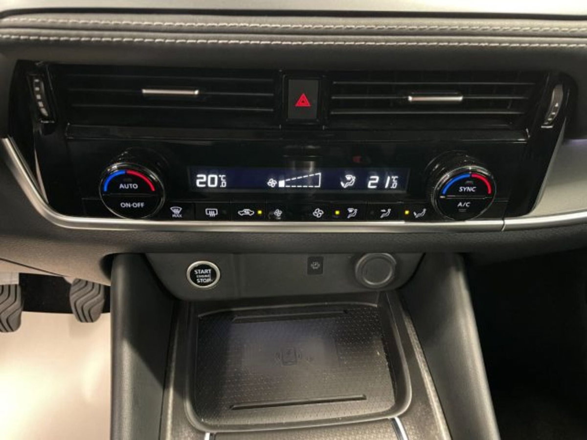 Nissan Qashqai 1.3 mhev N-Connecta 2wd 140cv (13)