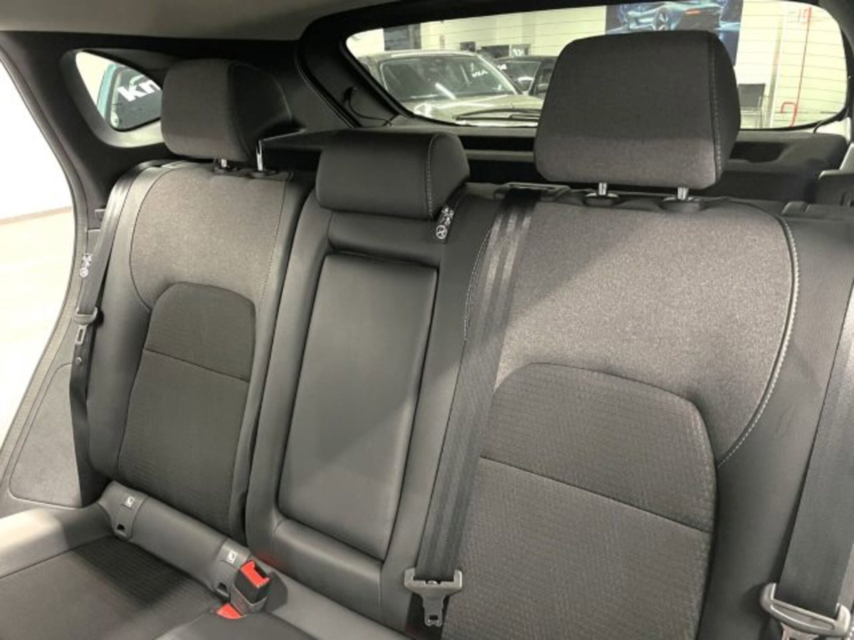 Nissan Qashqai 1.3 mhev N-Connecta 2wd 140cv (2)