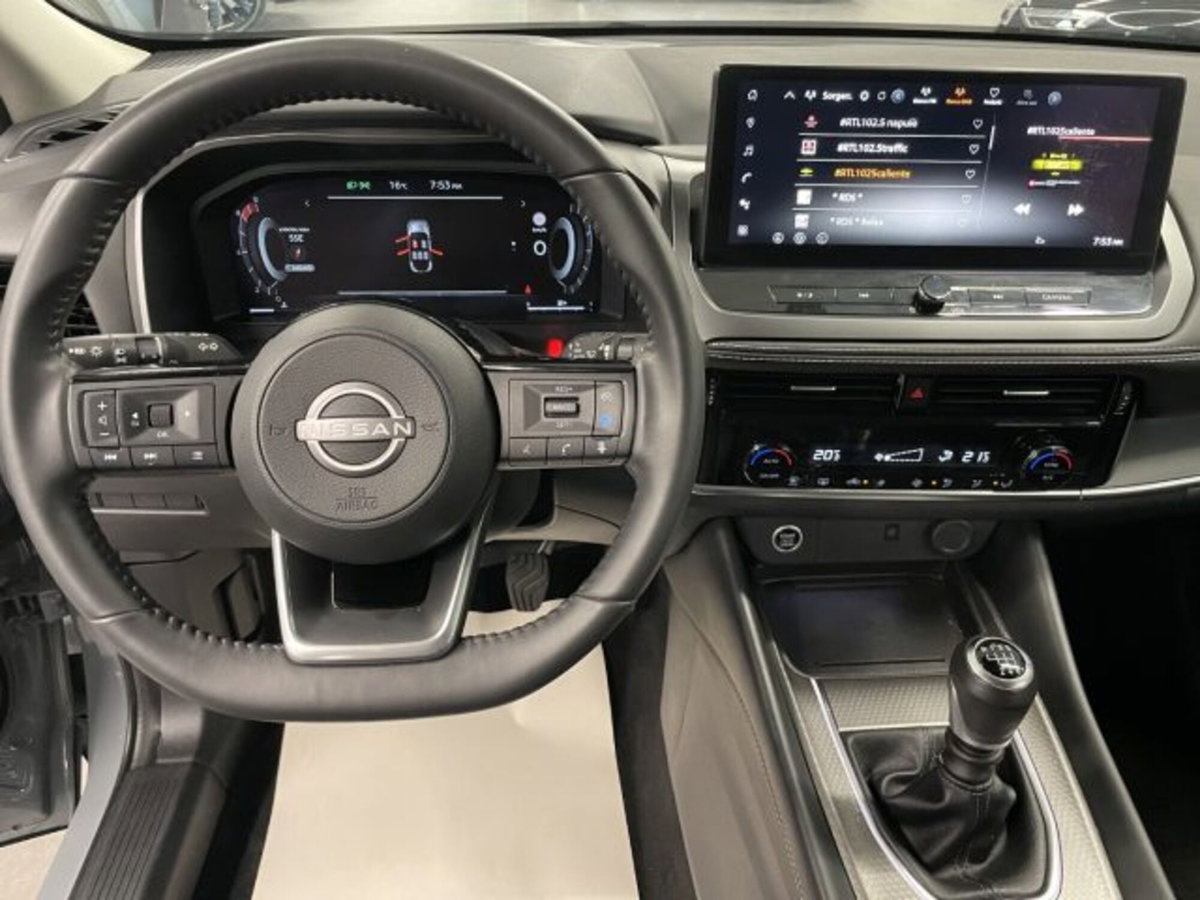 Nissan Qashqai 1.3 mhev N-Connecta 2wd 140cv (6)