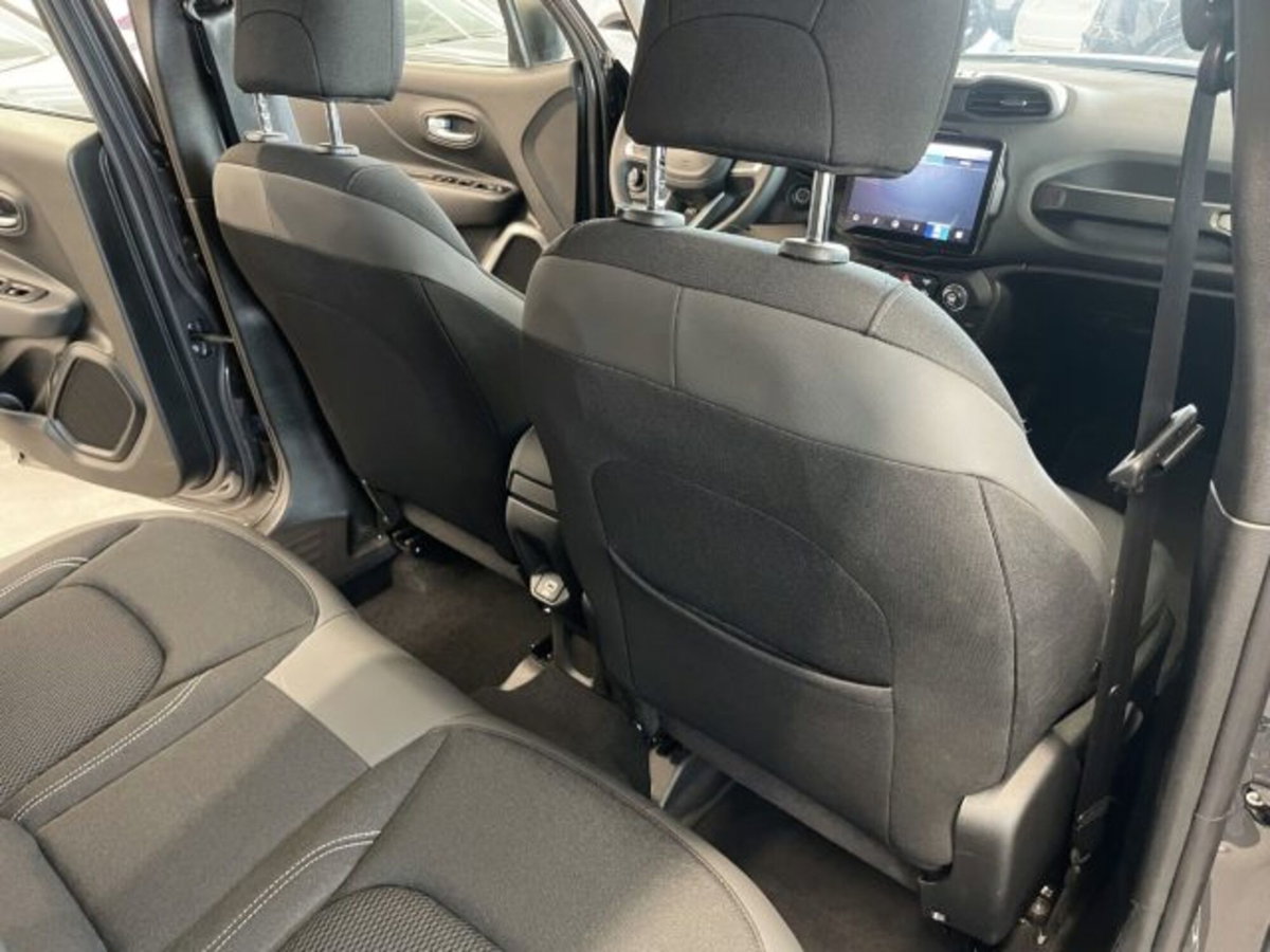 Jeep Renegade 1.5 turbo t4 mhev Summit 2wd dct (10)