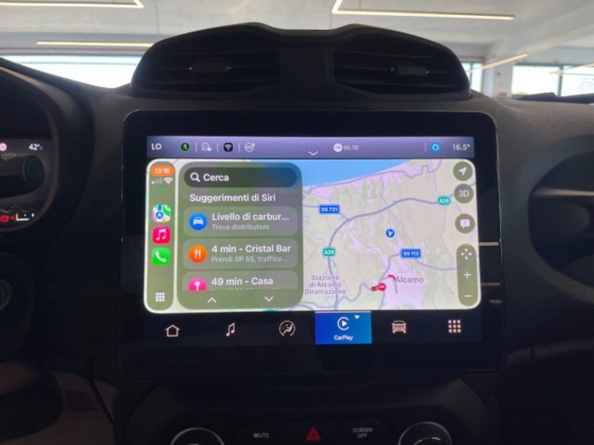 Jeep Renegade 1.5 turbo t4 mhev Summit 2wd dct (8)
