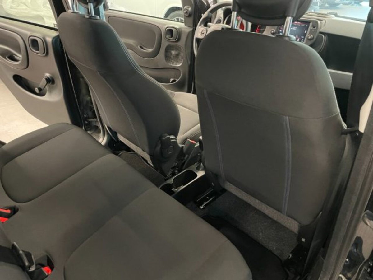 Fiat Panda Cross 1.0 firefly hybrid Cross s&s 70cv 5p.ti (2)