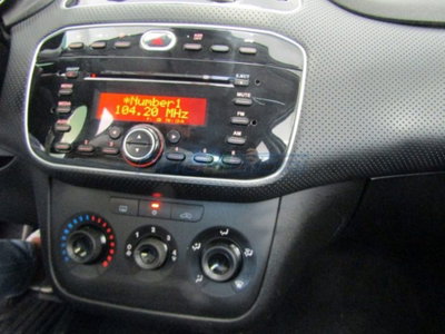 Fiat Punto 1.2 8V 5 porte Easy (7)