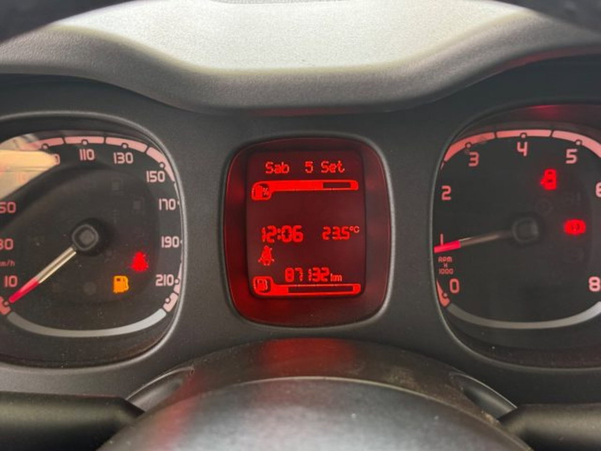 Fiat Panda 1.0 firefly hybrid s&s 70cv 5p.ti (12)