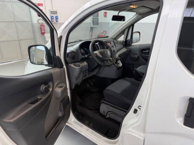 Nissan e-NV200 EV Bus Business 5 porte (11)
