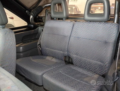 Suzuki Jimny 1.3i 16V cat 4WD JLX Più (15)