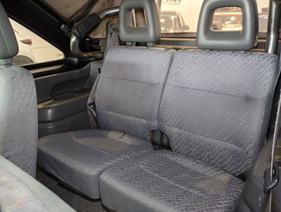 Suzuki Jimny 1.3i 16V cat 4WD JLX (13)