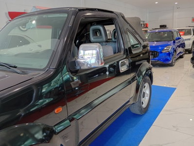 Suzuki Jimny 1.3i 16V cat 4WD JLX (17)
