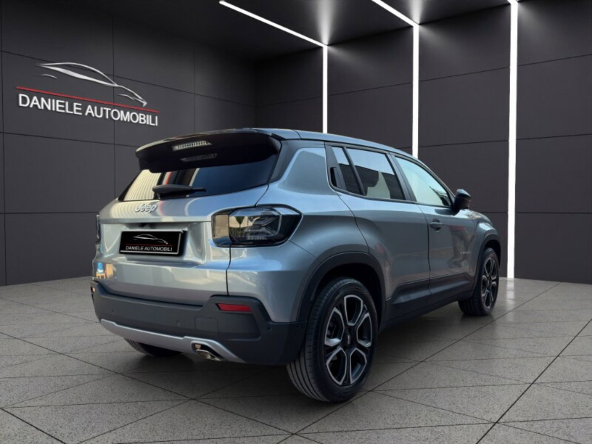 Jeep Avenger 1.2 turbo Summit fwd 100cv (5)