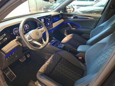 Volkswagen Tiguan 2.0 TDI 150 CV SCR DSG 4MOTION R-Line (10)