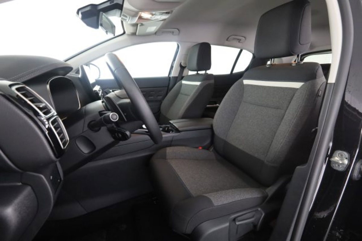 Citroen C5 Aircross 1.2 hybrid Plus 136cv e-dcs6 (2)