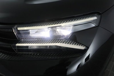 Citroen C5 Aircross 1.2 hybrid Plus 136cv e-dcs6 (9)