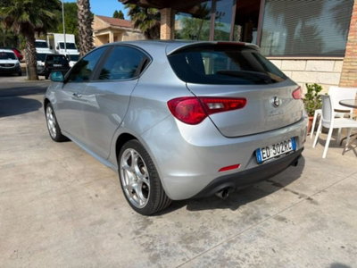 Alfa Romeo Giulietta 2.0 JTDm-2 Distinctive 170cv (6)