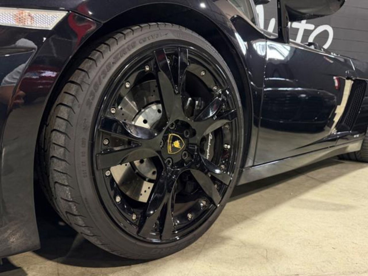 Lamborghini Gallardo Cabrio 5.2 V10 LP560-4 Spyder (10)