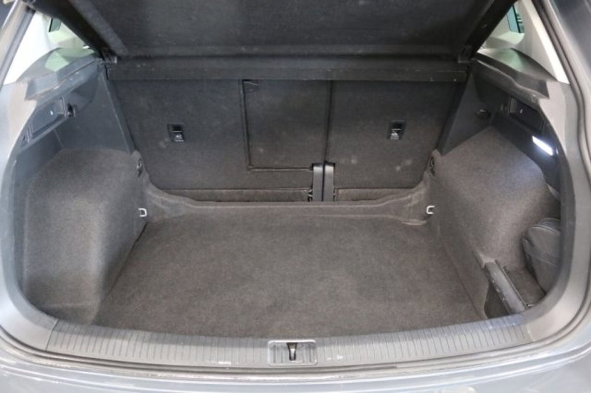 Volkswagen Tiguan 2.0 TDI 150 CV SCR DSG 4MOTION Life (18)