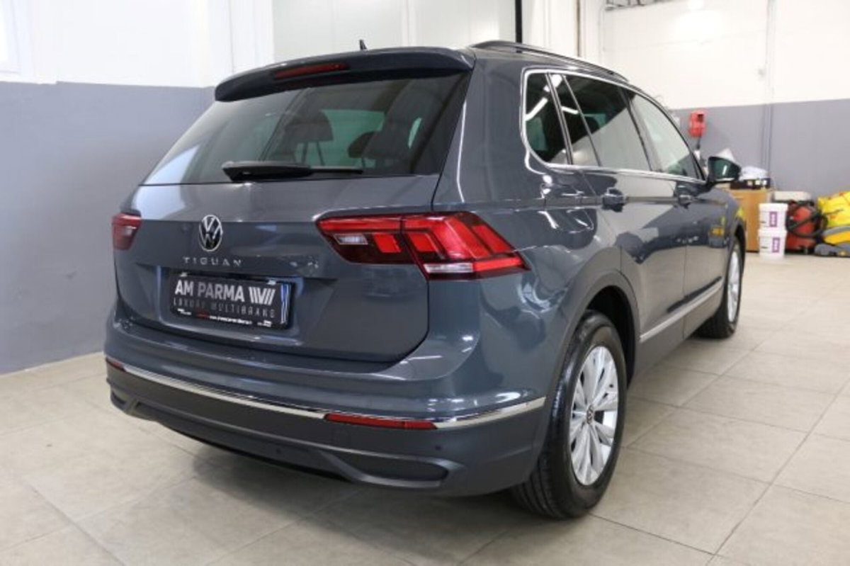 Volkswagen Tiguan 2.0 TDI 150 CV SCR DSG 4MOTION Life (6)