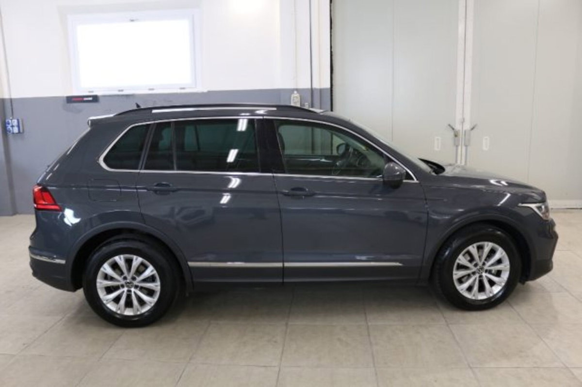 Volkswagen Tiguan 2.0 TDI 150 CV SCR DSG 4MOTION Life (7)