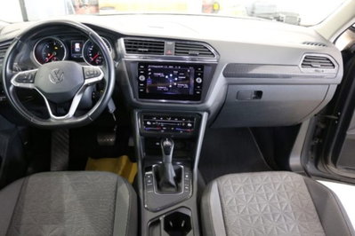 Volkswagen Tiguan 2.0 TDI 150 CV SCR DSG 4MOTION Life (9)