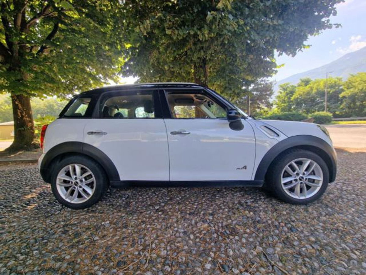 MINI Mini Countryman 1.6 Cooper D Countryman ALL4 (11)
