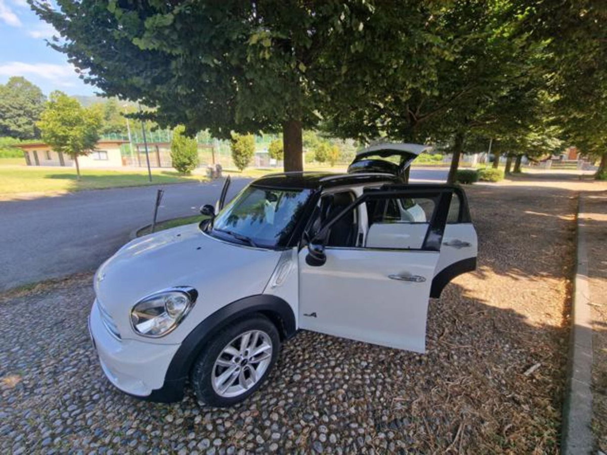 MINI Mini Countryman 1.6 Cooper D Countryman ALL4 (15)