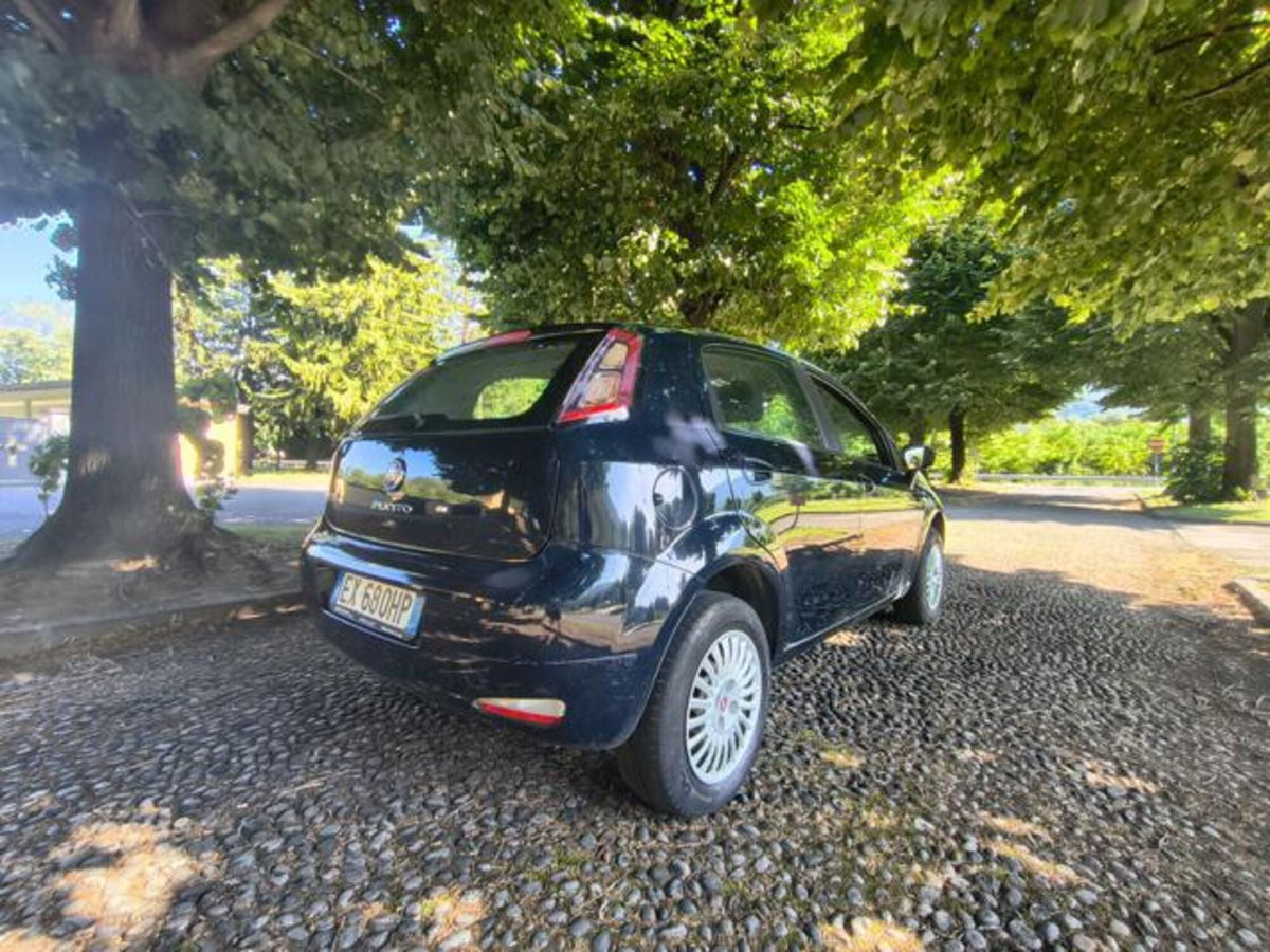 Fiat Punto 1.4 8V 5 porte Natural Power Virgin Radio (14)