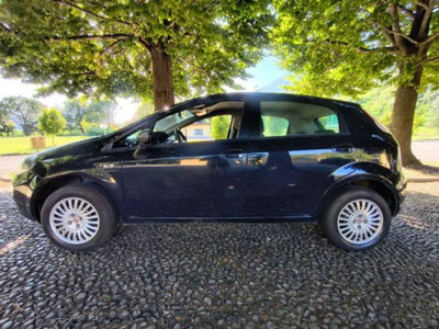 Fiat Punto 1.4 8V 5 porte Natural Power Virgin Radio (16)