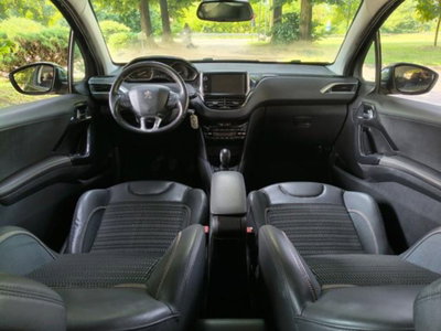 Peugeot 208 VTi 82 CV 3 porte Access (15)