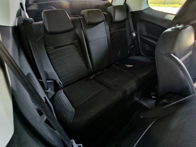 Peugeot 208 VTi 82 CV 3 porte Access (18)
