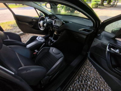 Peugeot 208 VTi 82 CV 3 porte Access (20)