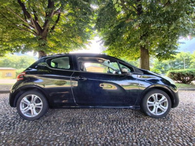 Peugeot 208 VTi 82 CV 3 porte Access (7)