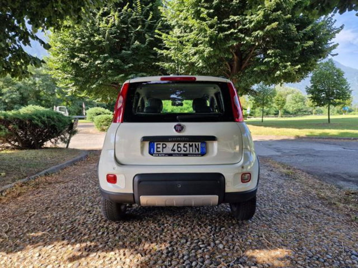 Fiat Panda 1.3 MJT 16V DPF 4x4 Climbing (4)