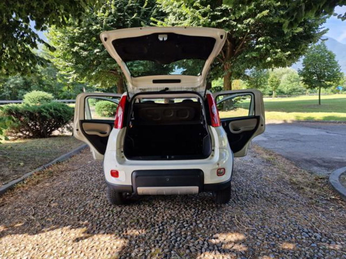Fiat Panda 1.3 MJT 16V DPF 4x4 Climbing (9)
