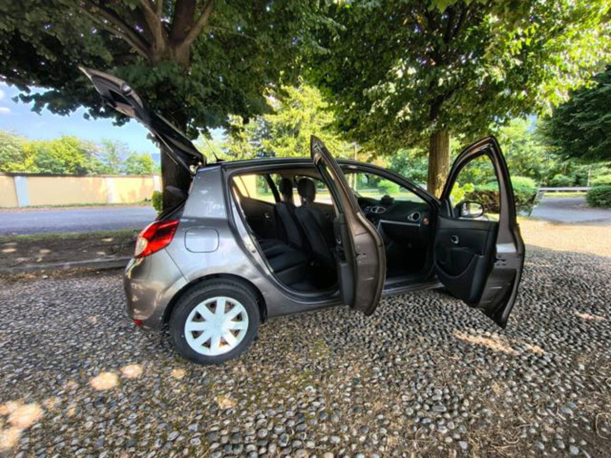 Renault Clio 1.2 16V 5 porte GPL (10)