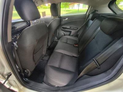 Alfa Romeo Giulietta 1.6 JTDm-2 Giulietta (18)