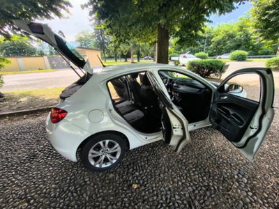 Alfa Romeo Giulietta 1.6 JTDm-2 Giulietta (2)