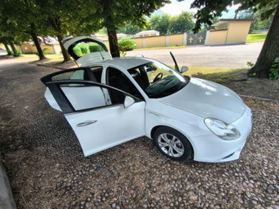 Alfa Romeo Giulietta 1.6 JTDm-2 Giulietta (3)