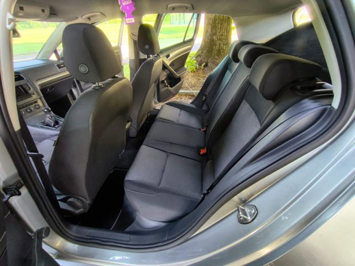 Volkswagen Golf 1.6 BlueTDI 110 CV 5p. Comfortline (19)