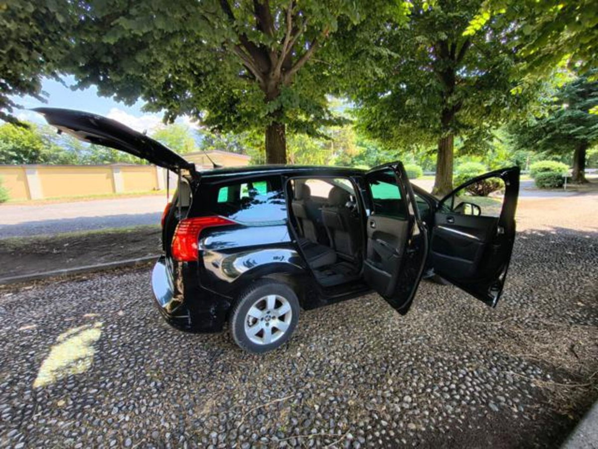 Peugeot 5008 BlueHDi 120 S&S Allure (12)