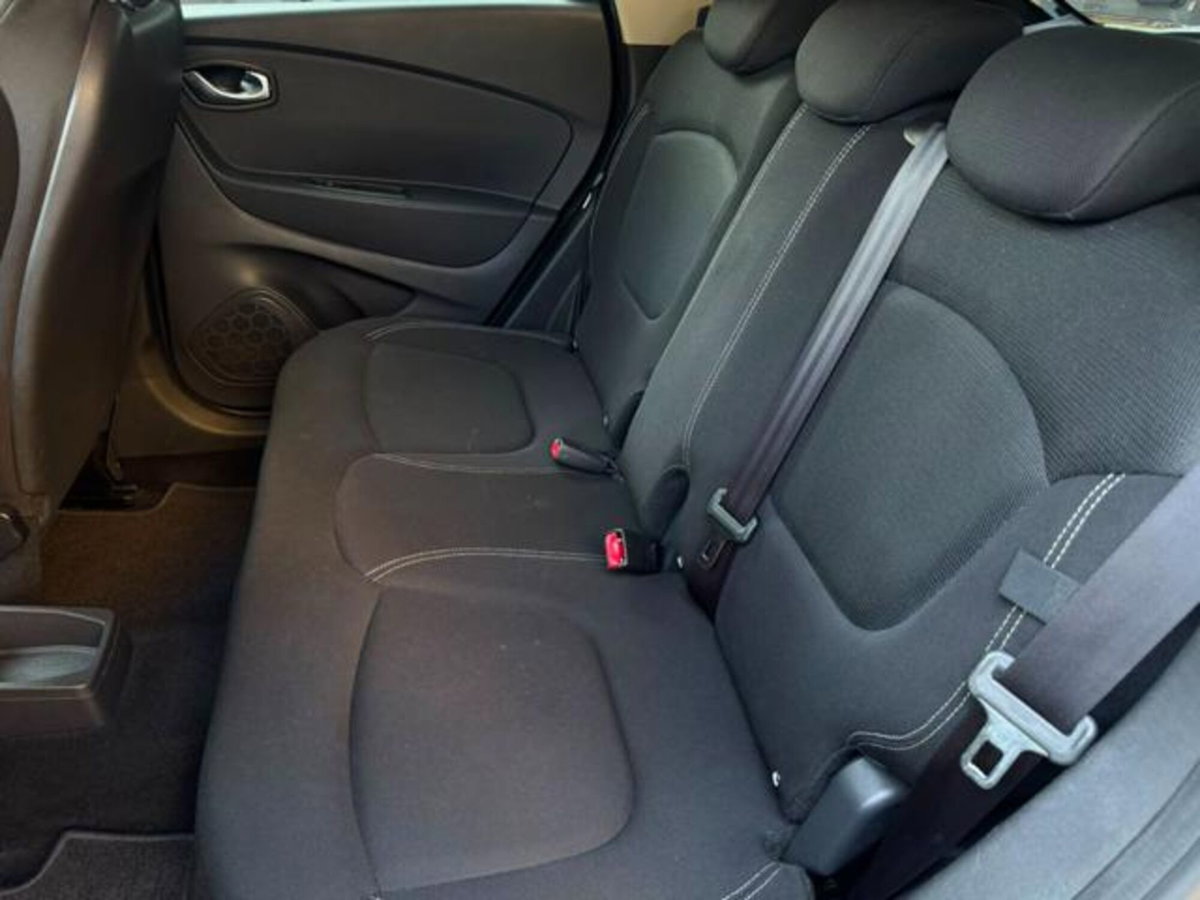 Renault Captur TCe 12V 90 CV Sport Edition (16)