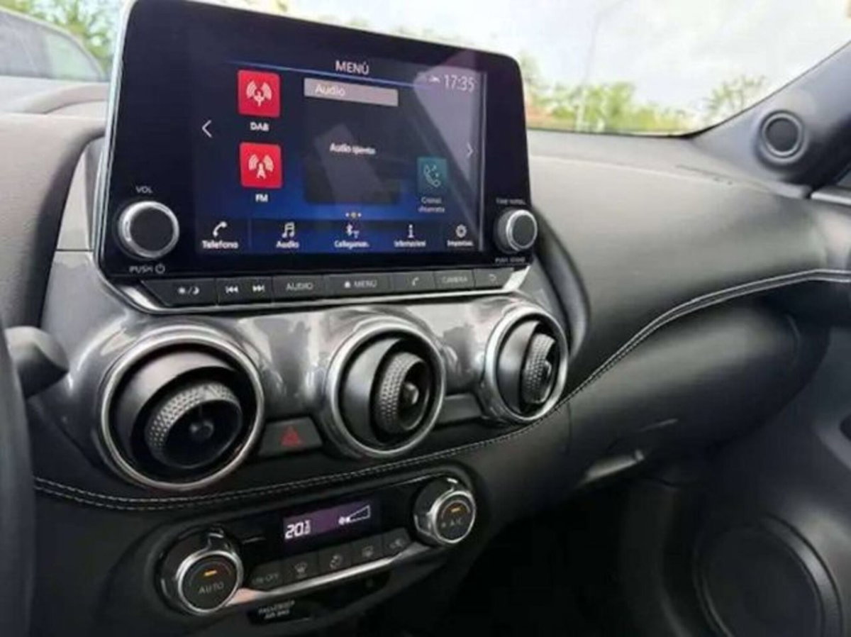 Nissan Juke 1.0 dig-t N-Connecta 114cv (12)